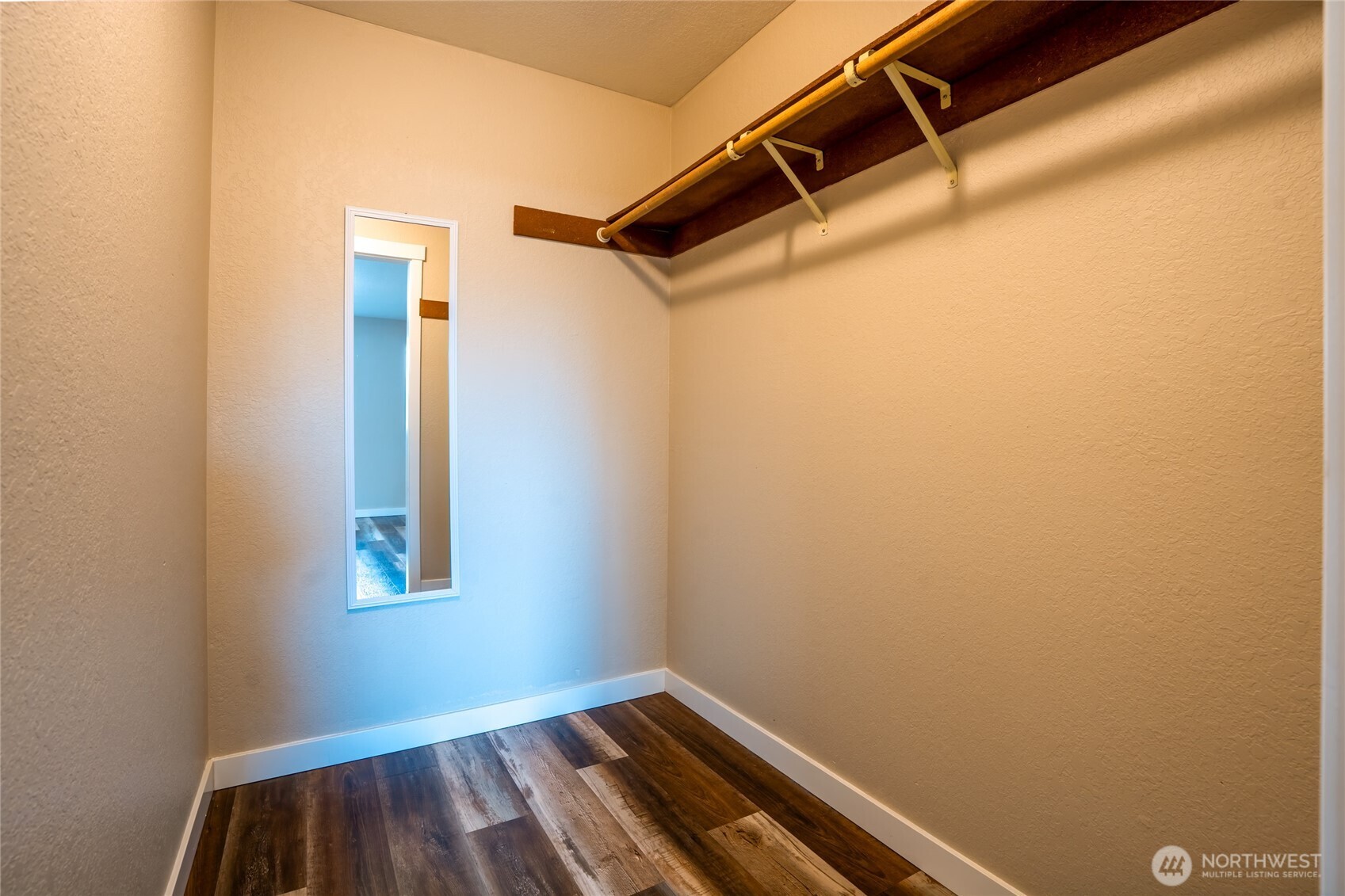 6408 366th Street Ct E Property Photo 18