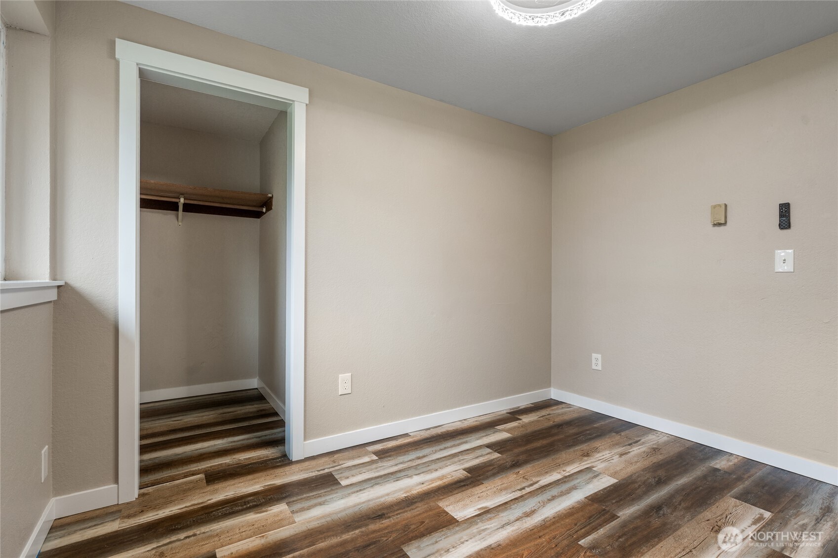 6408 366th Street Ct E Property Photo 20