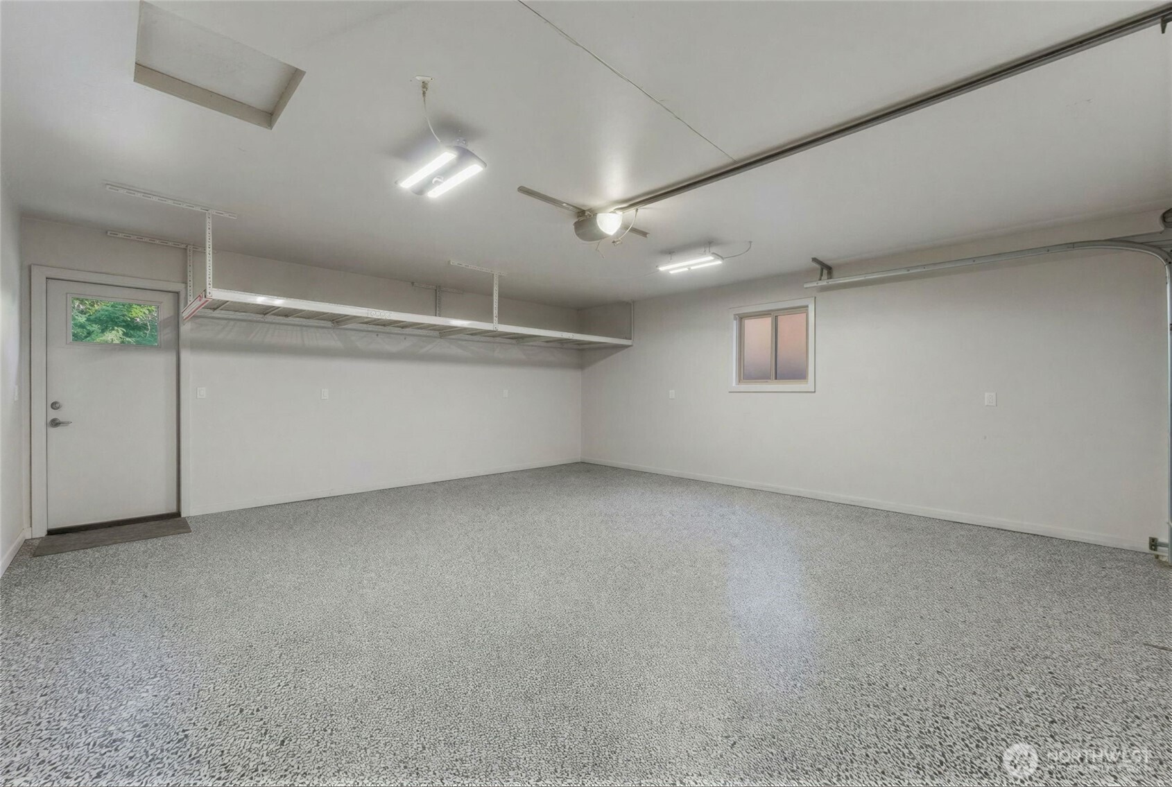 1231 S Division Street Property Photo 40