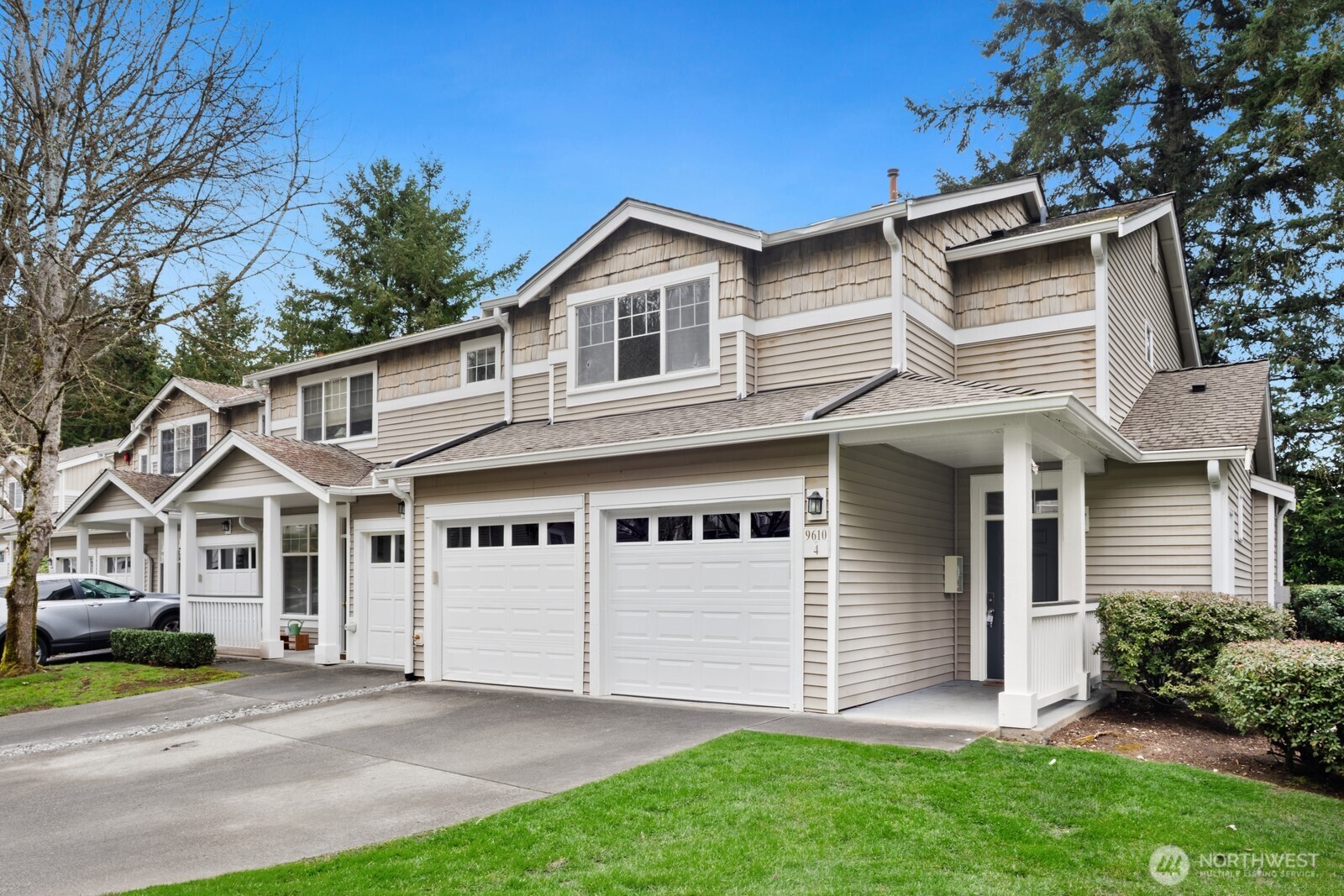 9610 179th Place 4 Property Photo 1
