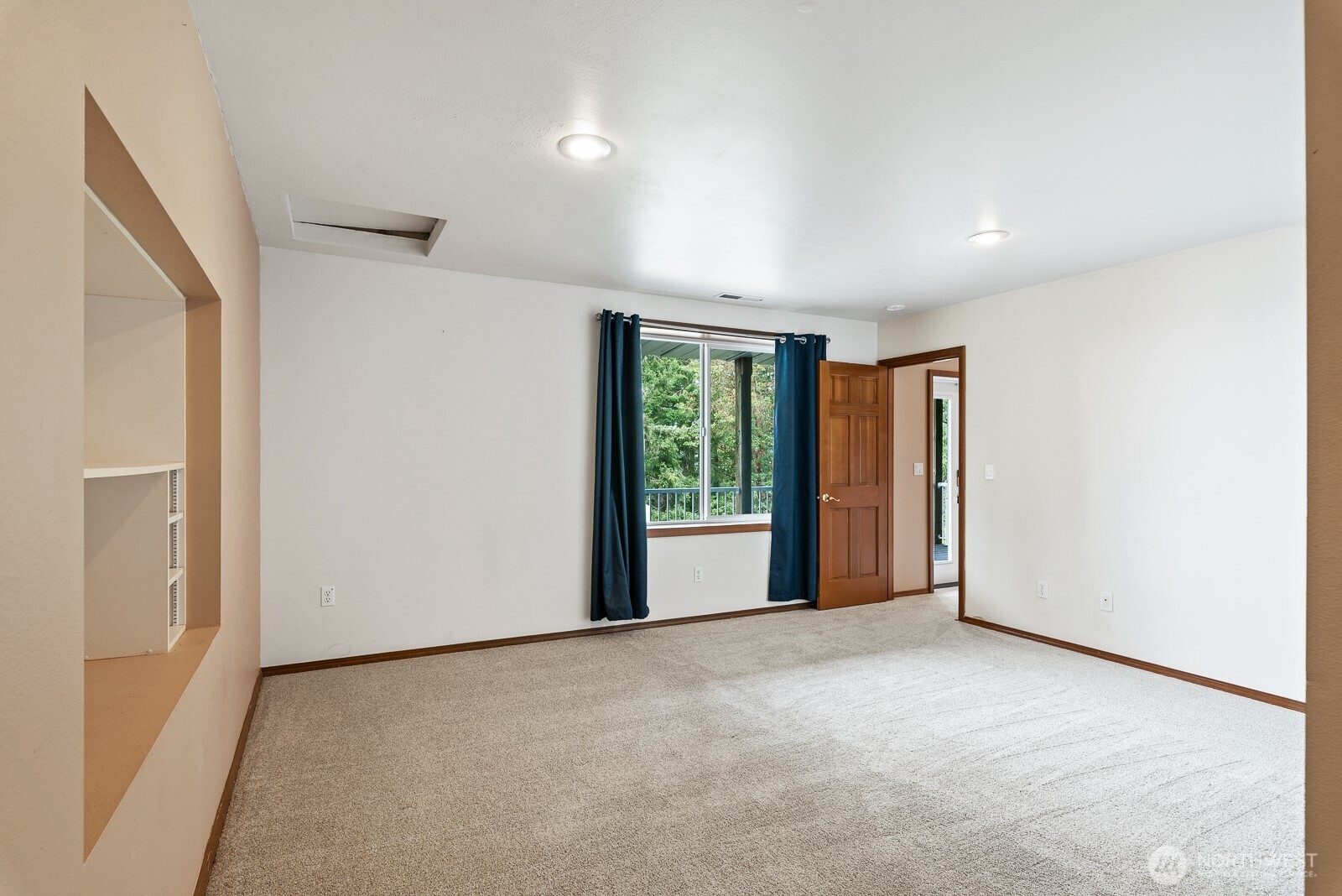1107 Puesta Del Sol Property Photo 34