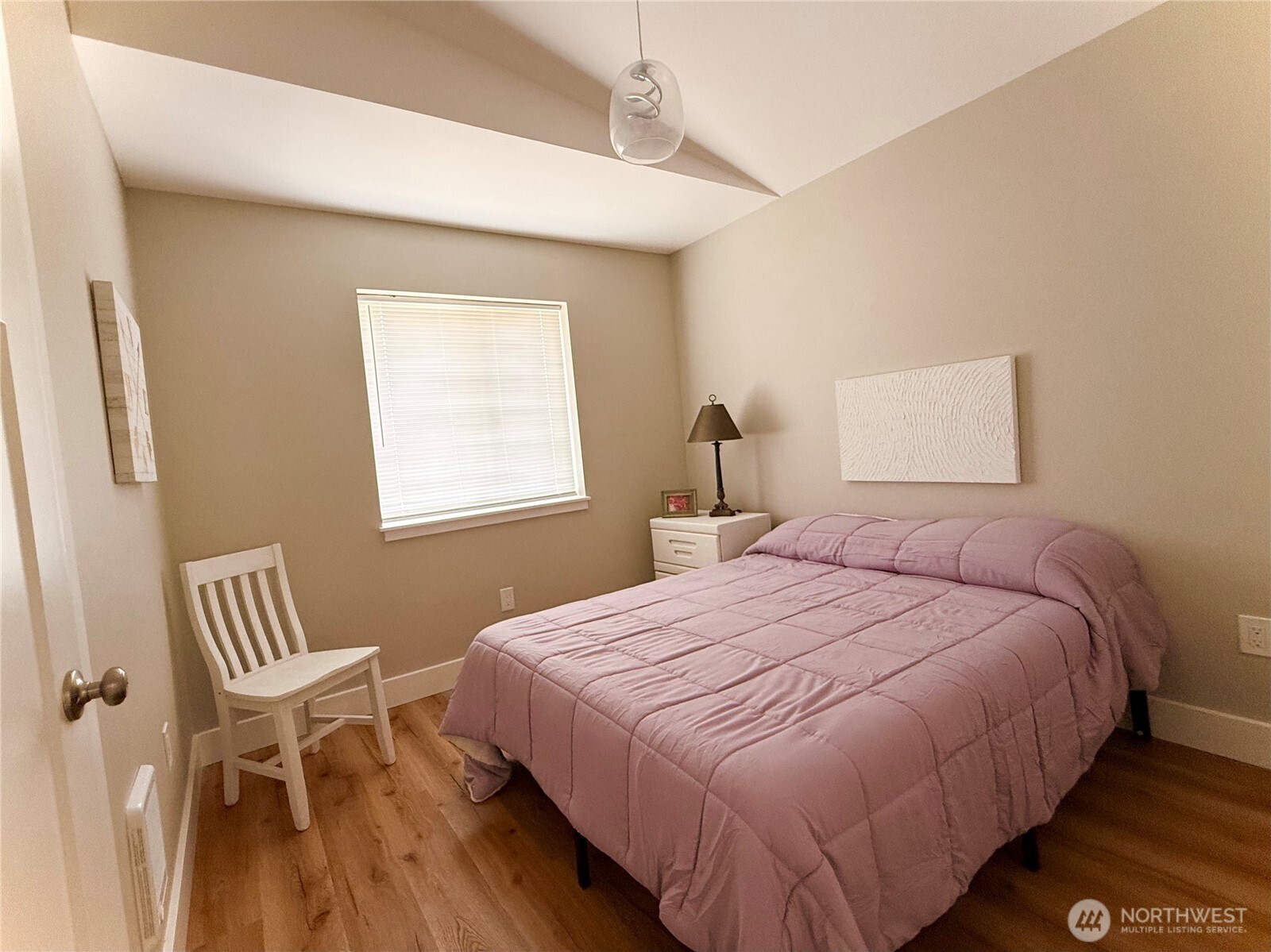 331 Olympic View Property Photo 9