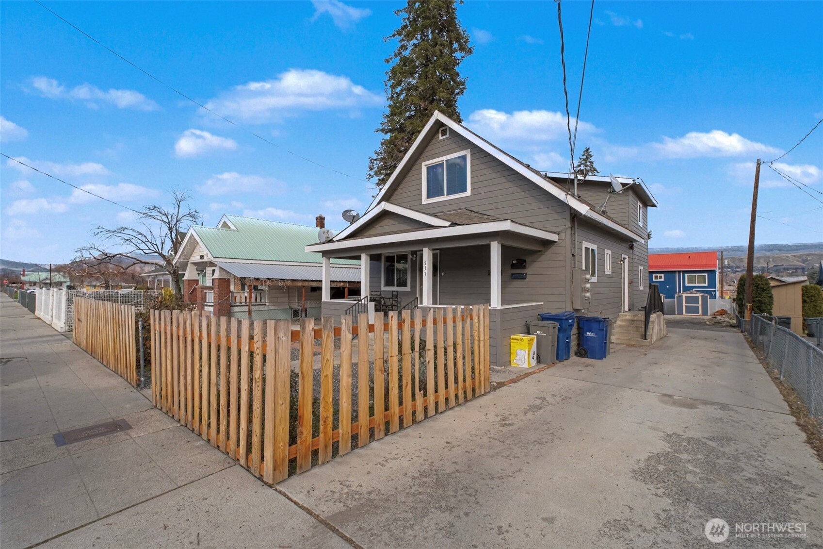 533 Methow A,b,c Property Photo 5