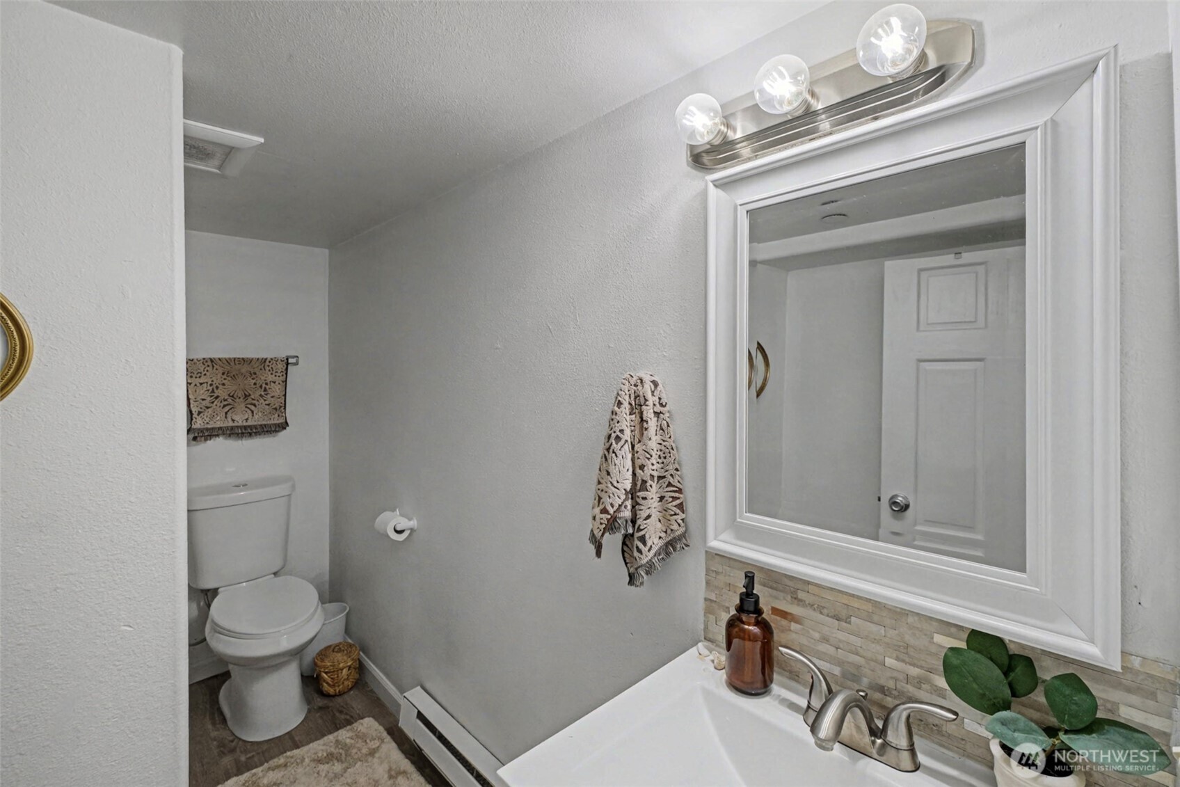 533 Methow A,b,c Property Photo 29
