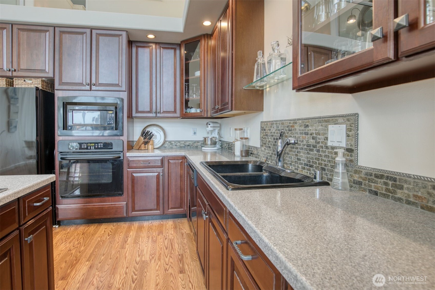 1029 S Sand Dune Avenue Property Photo 12
