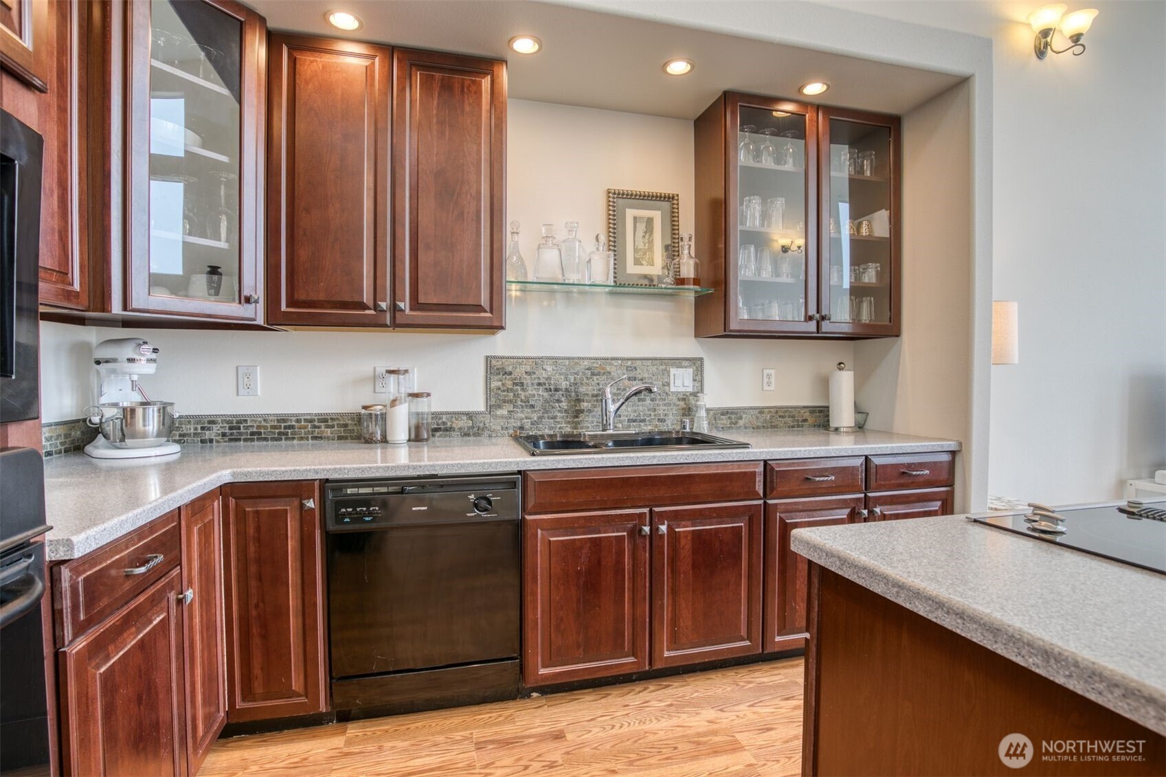 1029 S Sand Dune Avenue Property Photo 14