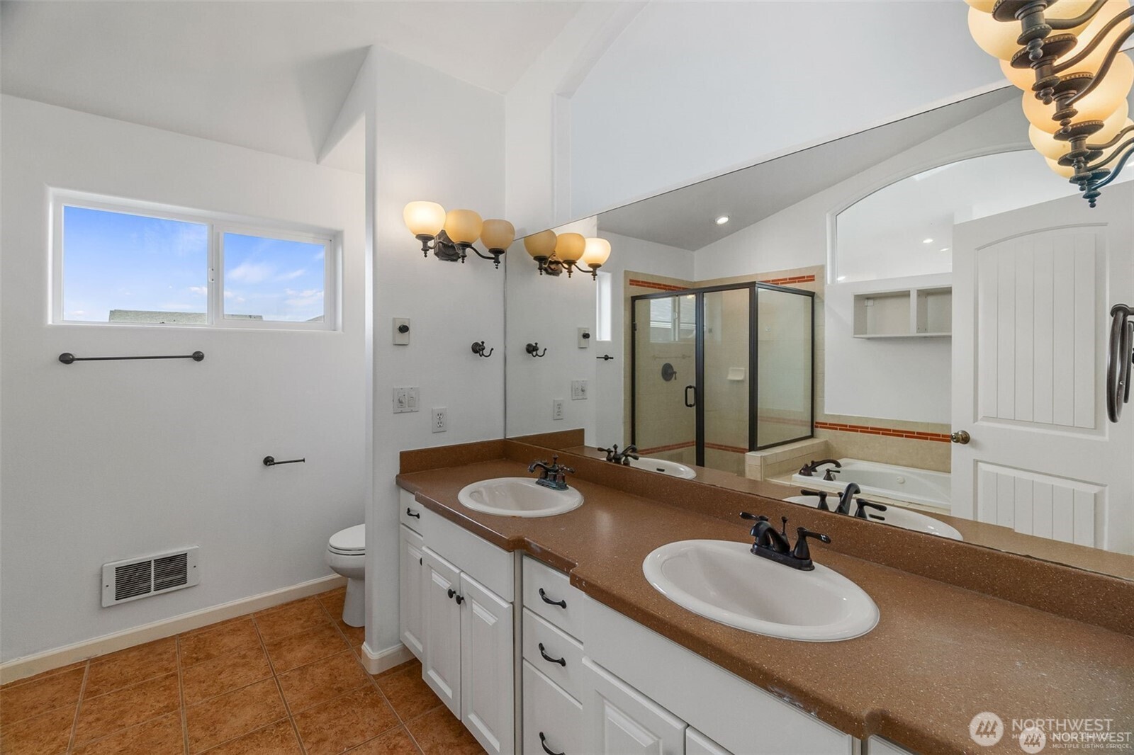 1029 S Sand Dune Avenue Property Photo 27
