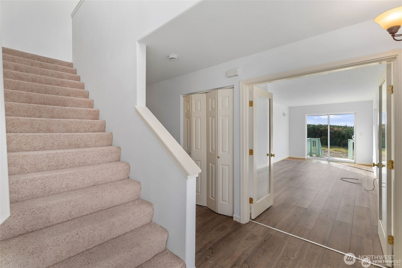 1029 S Sand Dune Avenue Property Photo 32