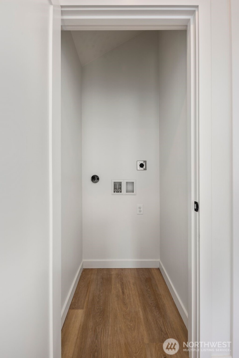 806 S Rose Street Property Photo 8