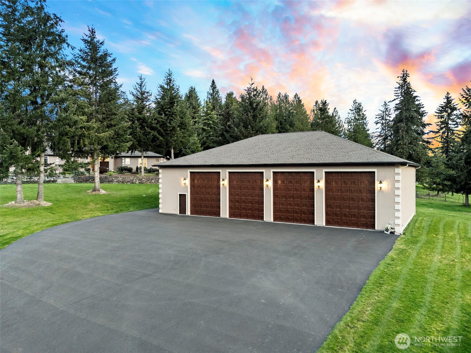 13612 231st Street Property Photo 3