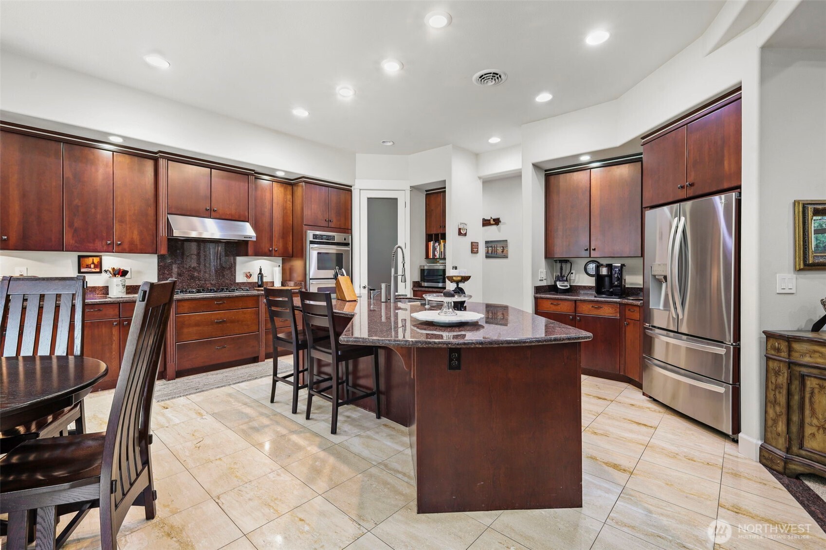 13612 231st Street Property Photo 5