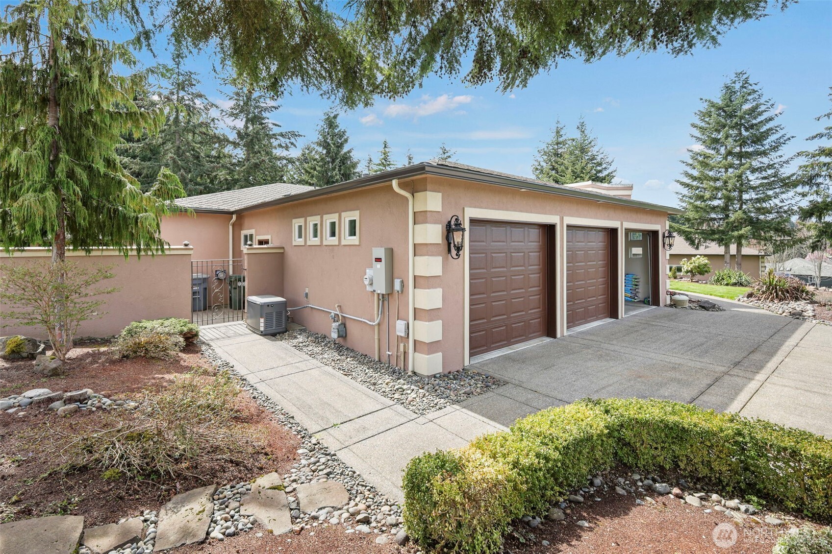 13612 231st Street Property Photo 22
