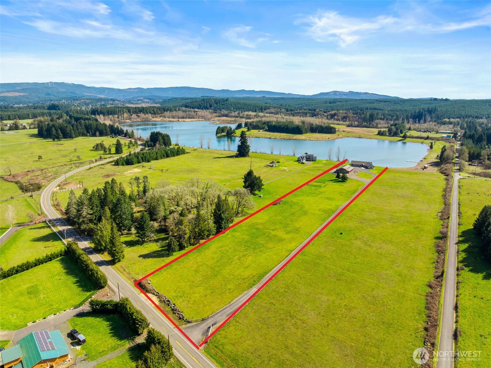 6401 Skookumchuck Road Property Photo 12