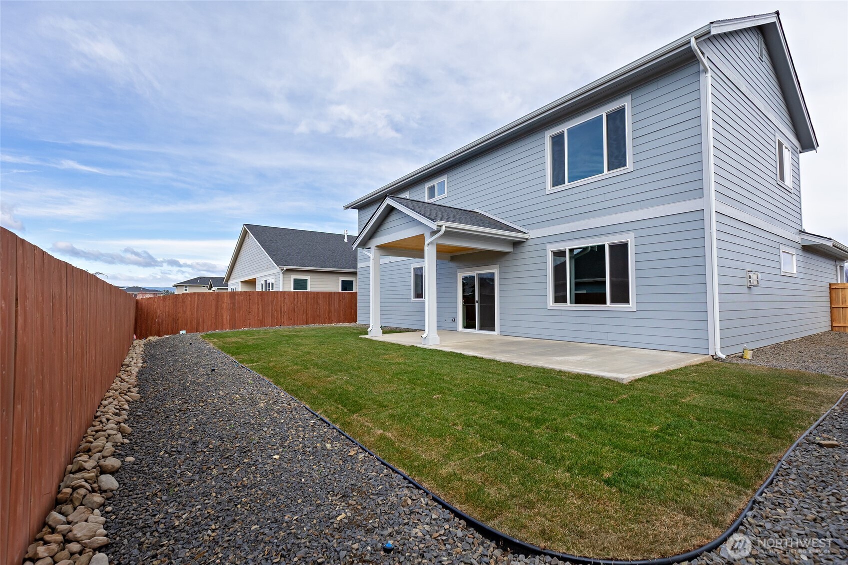 404 E Heatherstone Court Property Photo 31