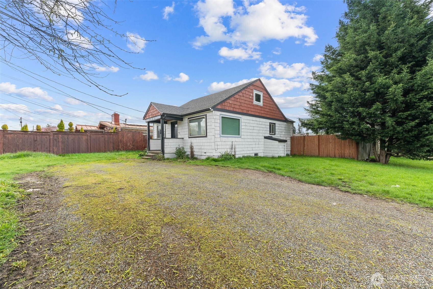 1782 S 44th Street Property Photo 2