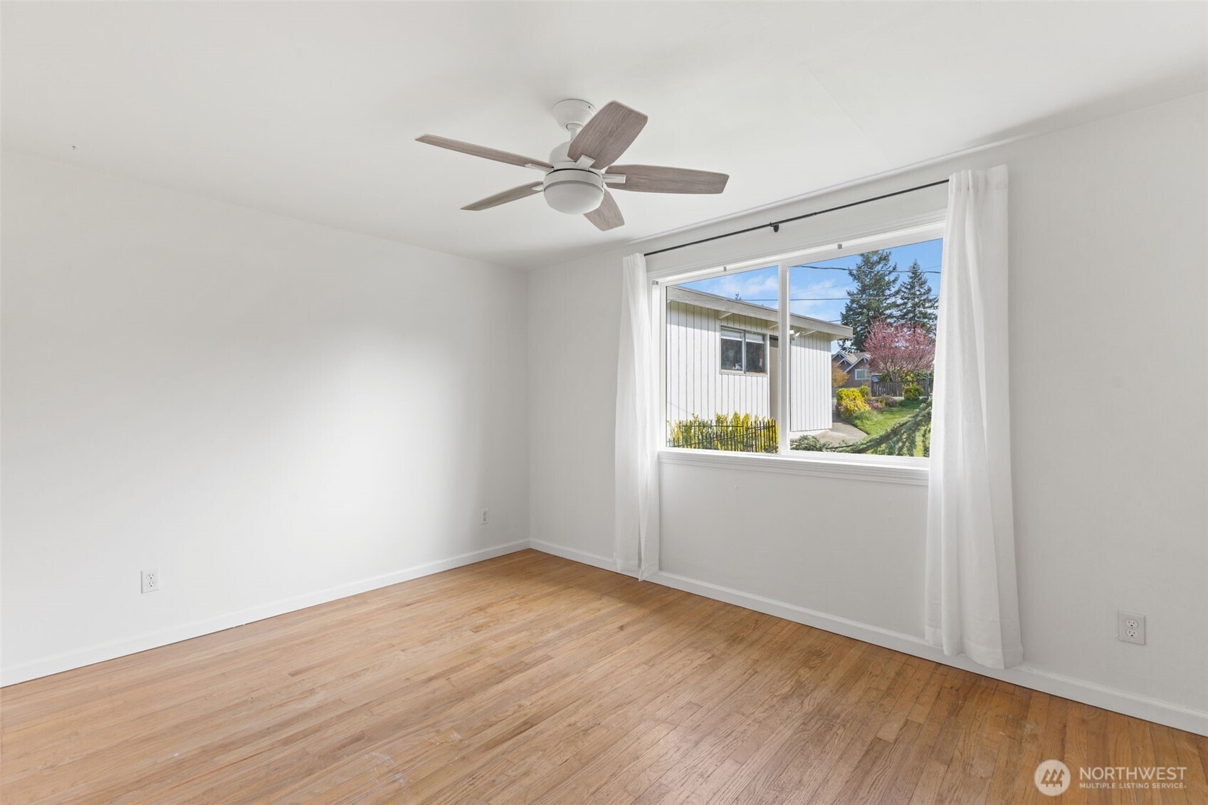 3118 Deer Island Drive Property Photo 13