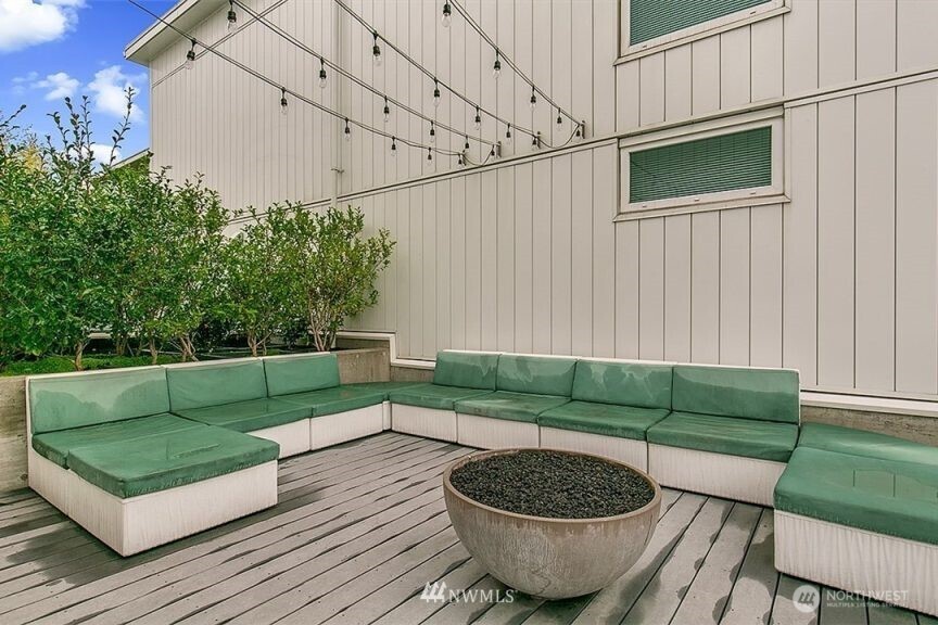 501 Roy Street T306 Property Photo 16