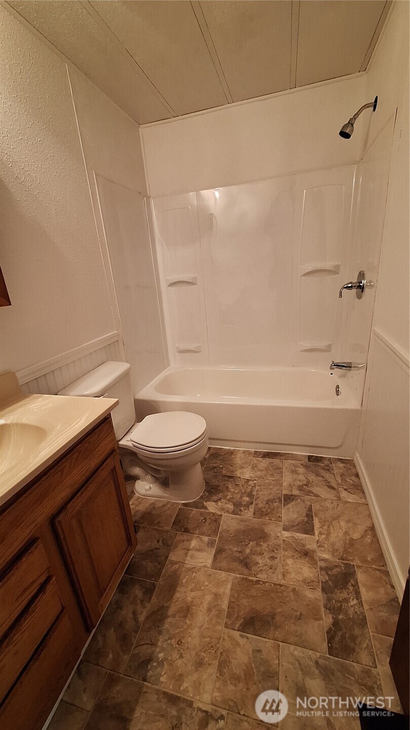5714 118th Avenue Ct 15 Property Photo 11
