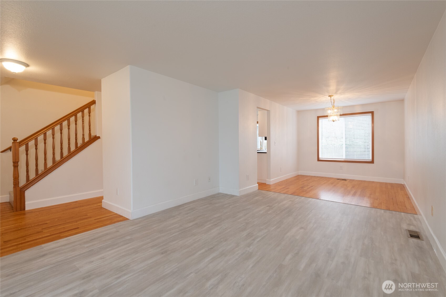 158 Boardwalk Wy Property Photo 13