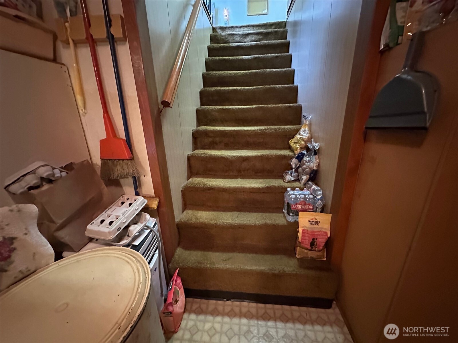 18302 A Street Property Photo 10
