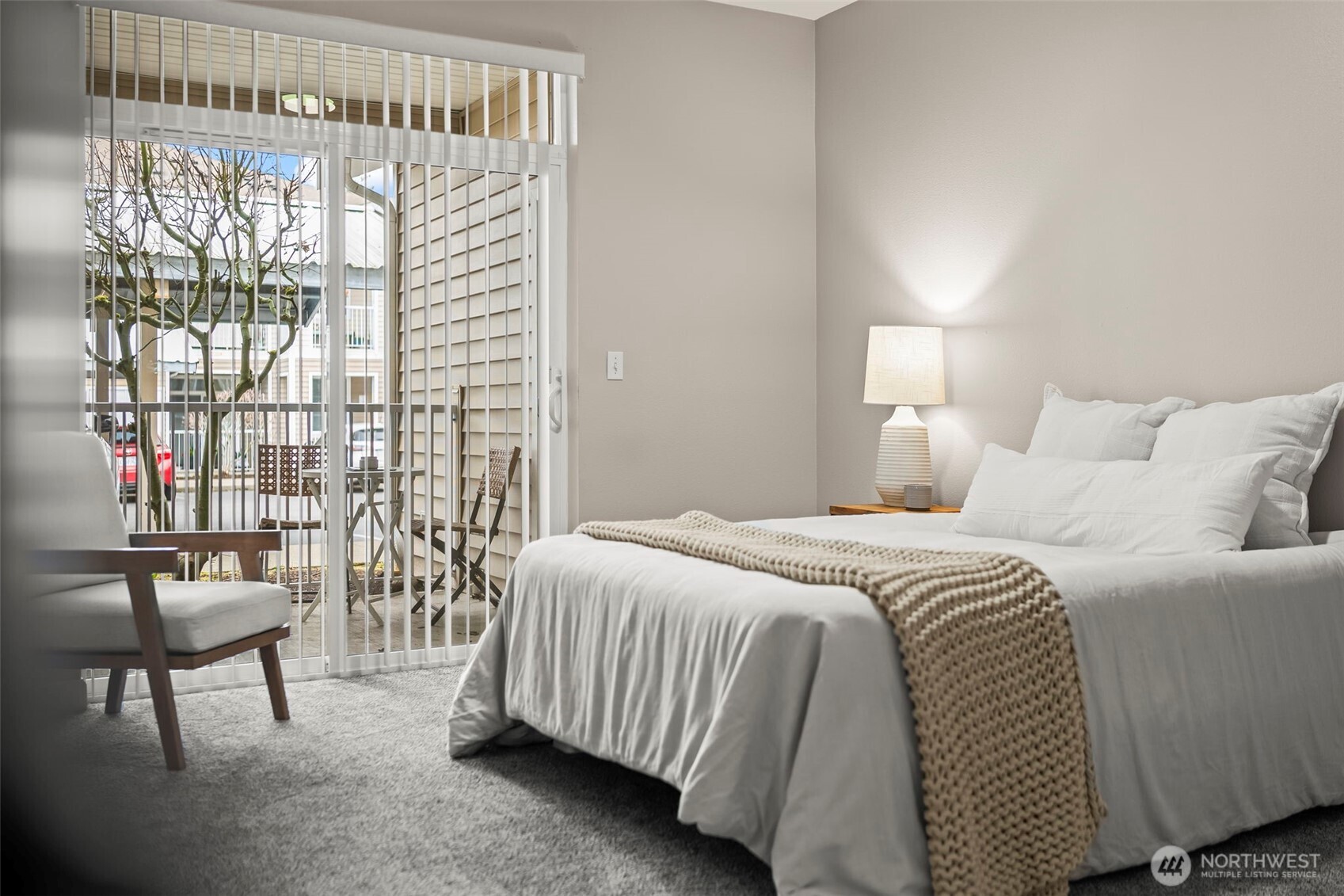 10016 186th Place 104 Property Photo 12