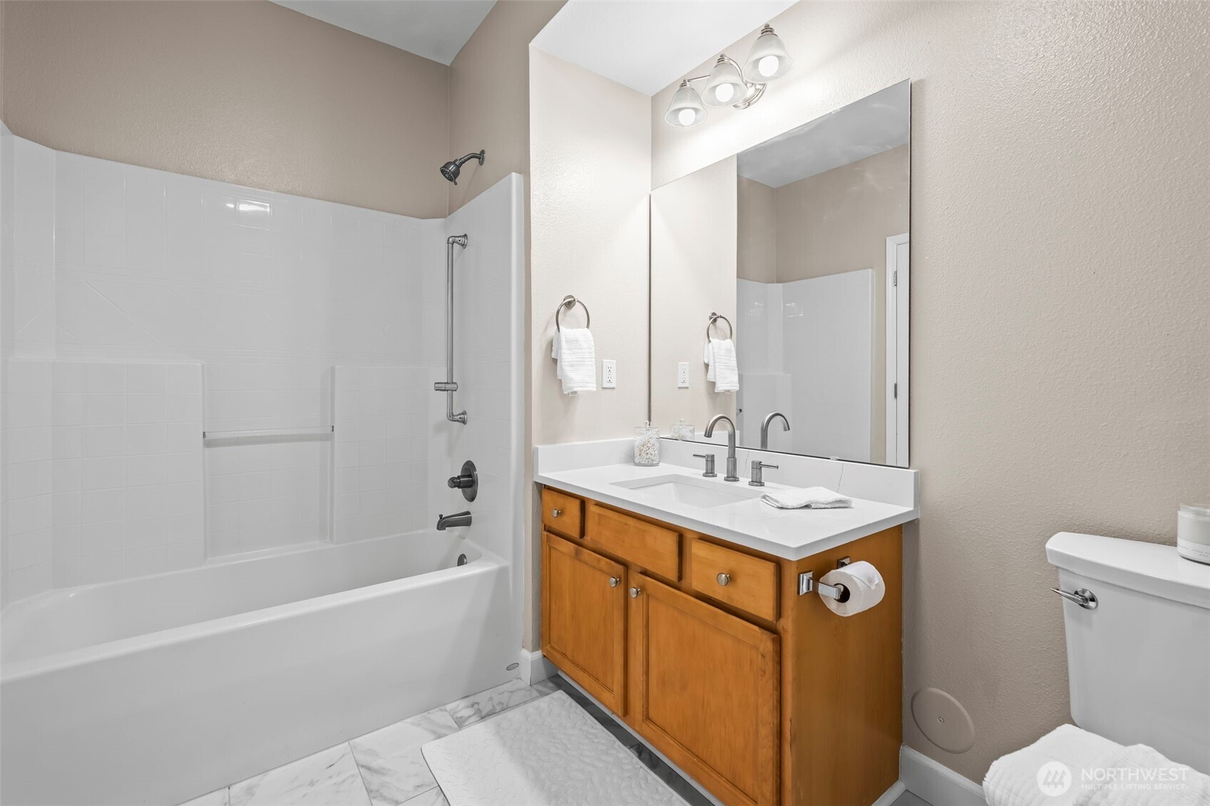 10016 186th Place 104 Property Photo 27