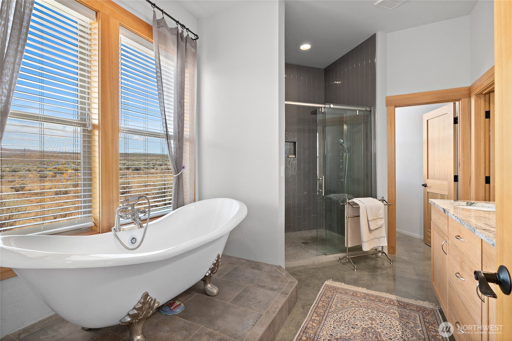 2071 Sage Hill Drive Property Photo 22