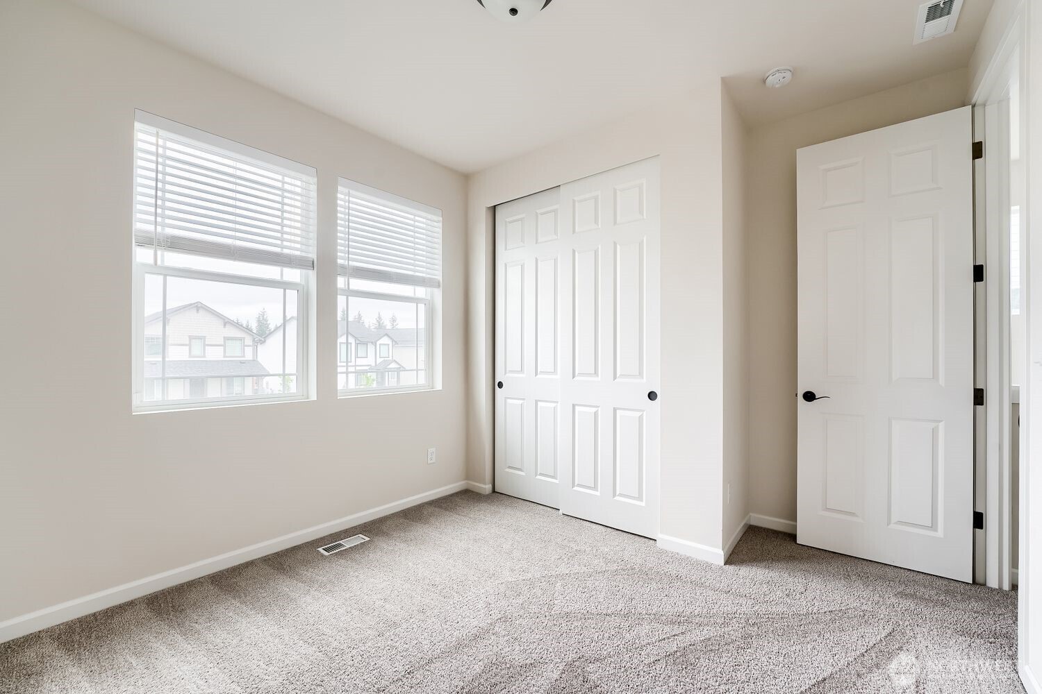 15328 208th Avenue Property Photo 20