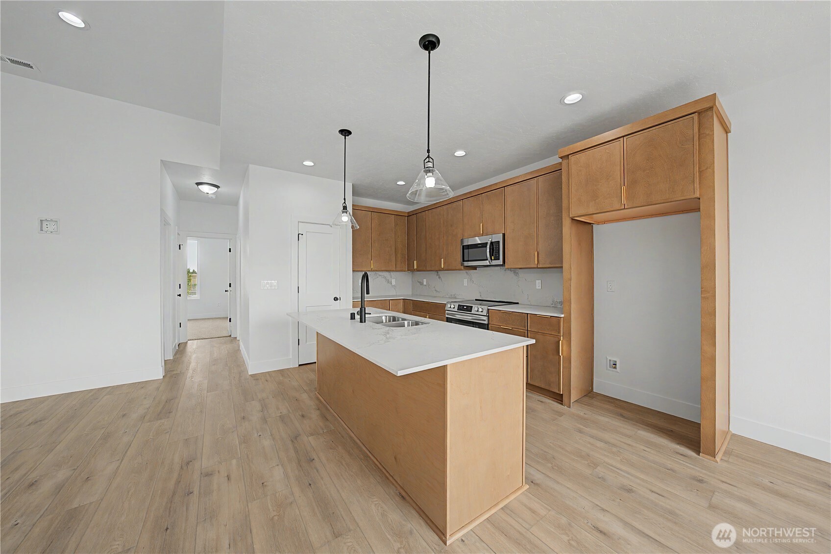 4307 W Surf Scoter Street Property Photo 12