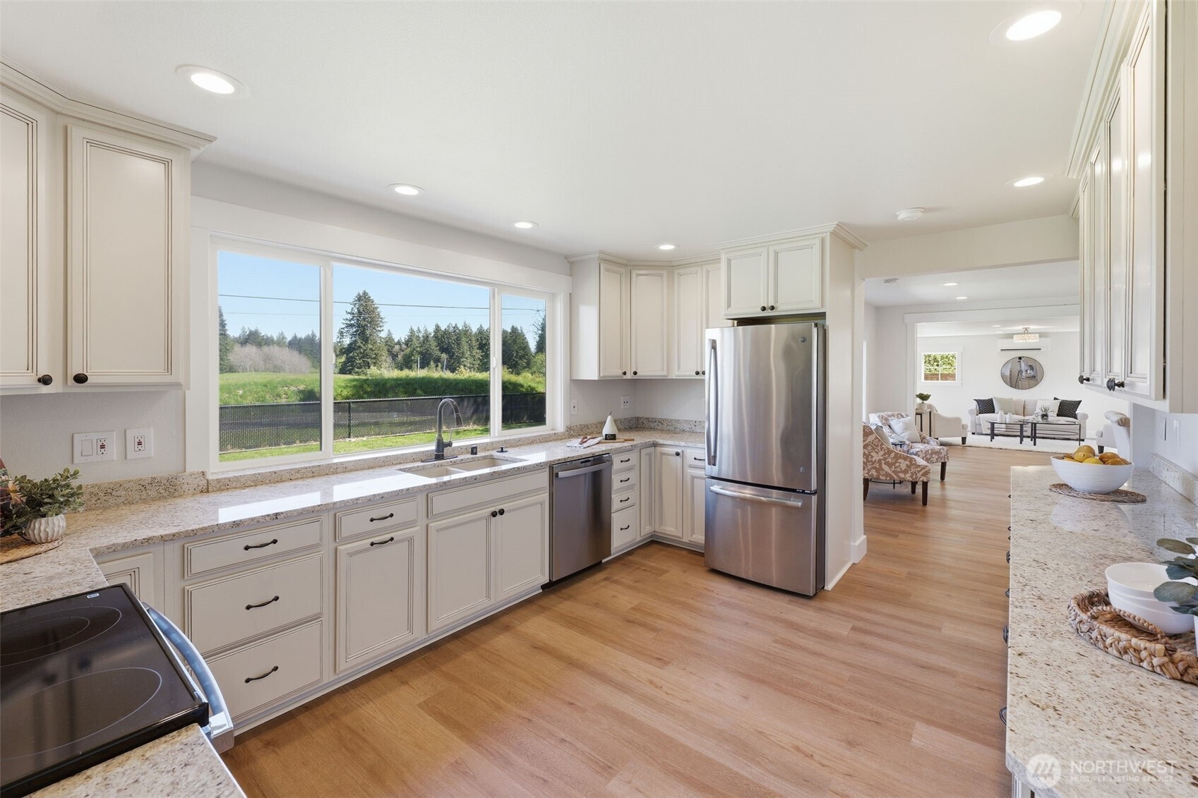 6941 Ne Libby Road Property Photo 10