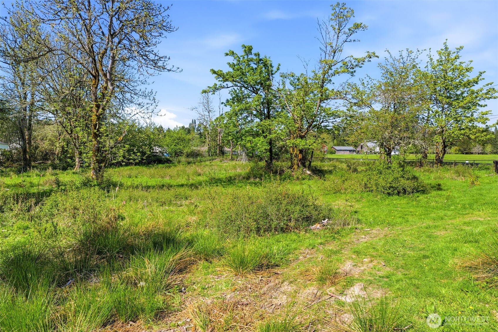 6941 Ne Libby Road Property Photo 32