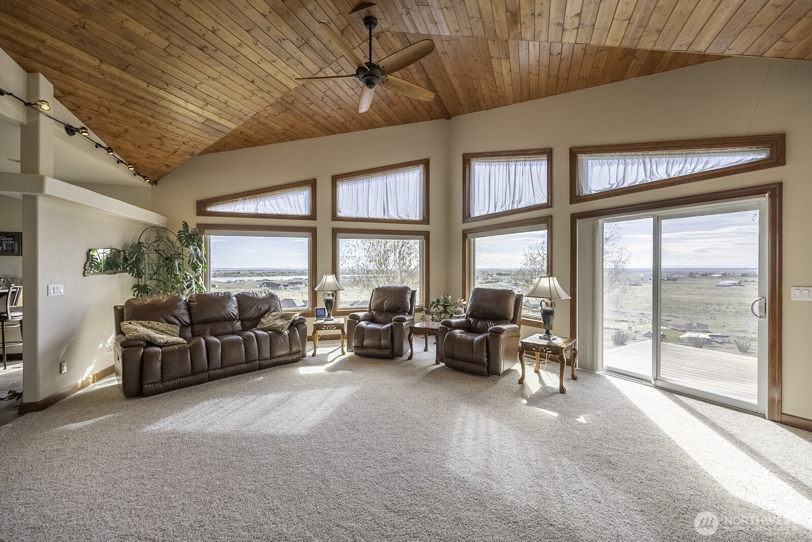 7618 Bouldercrest Road Property Photo 11