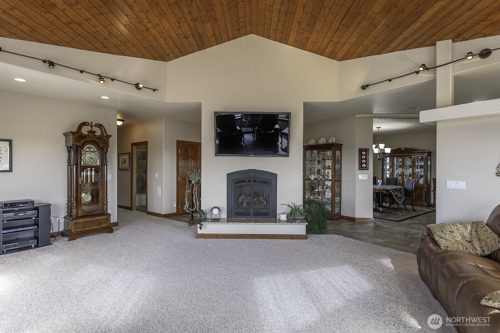 7618 Bouldercrest Road Property Photo 14