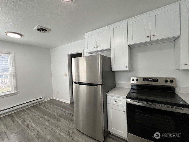 3119 Bridgeport Way Property Photo 5