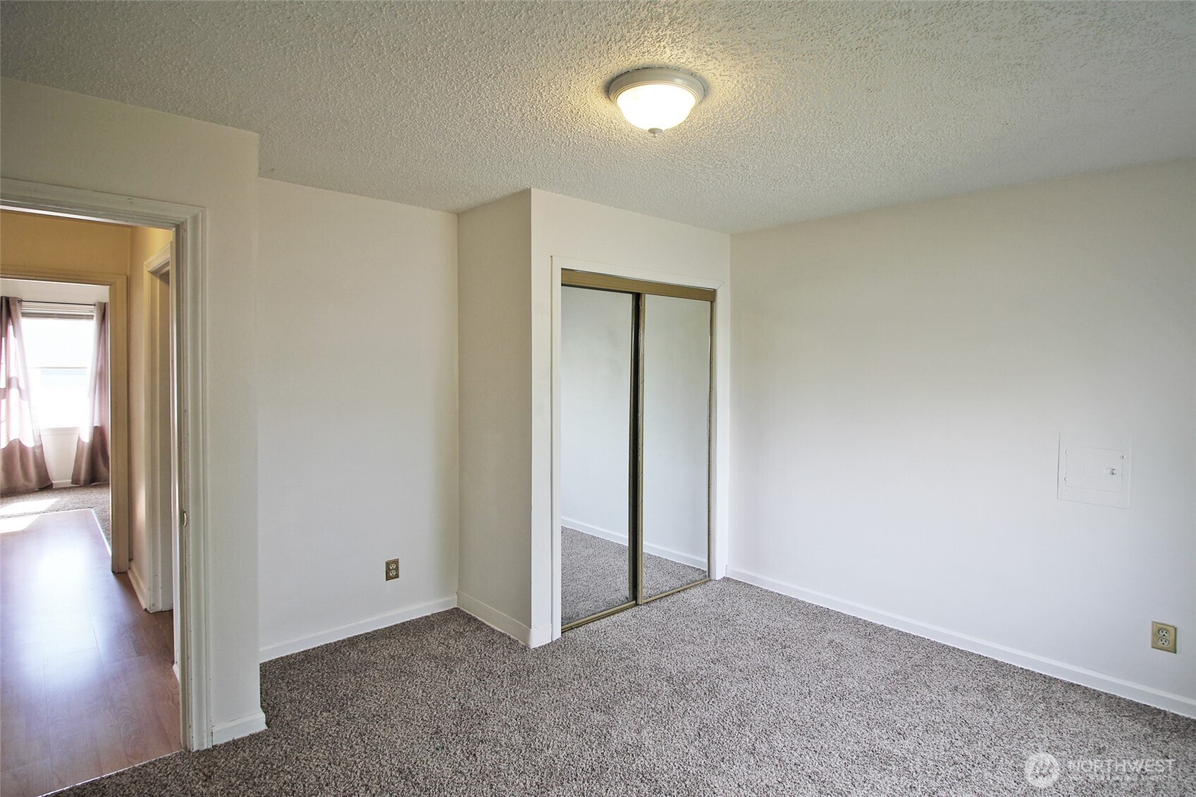 3119 Bridgeport Way Property Photo 12