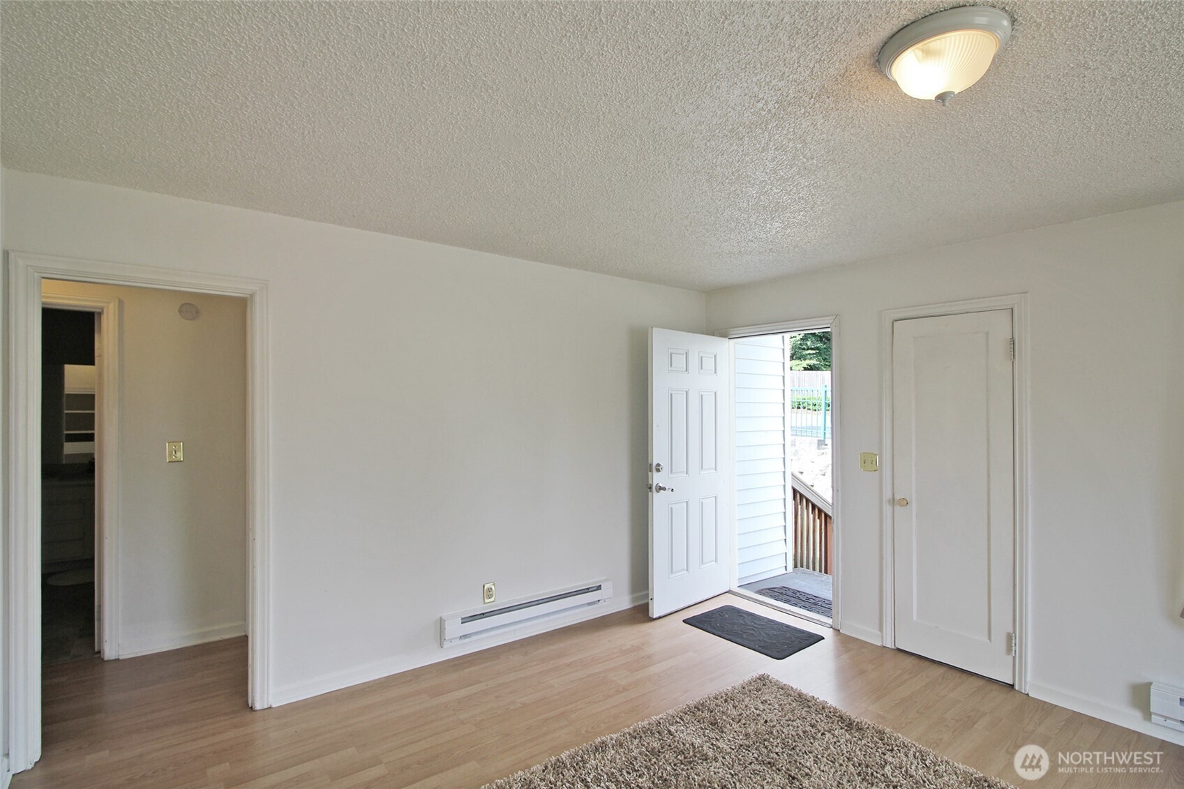 3119 Bridgeport Way Property Photo 13