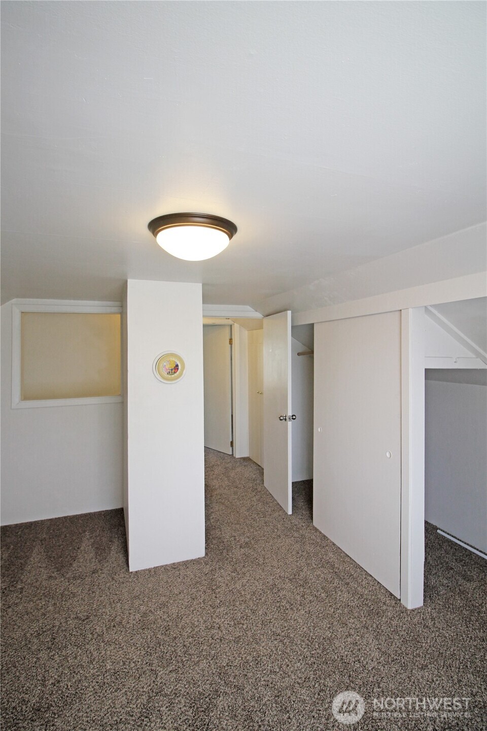 3119 Bridgeport Way Property Photo 17