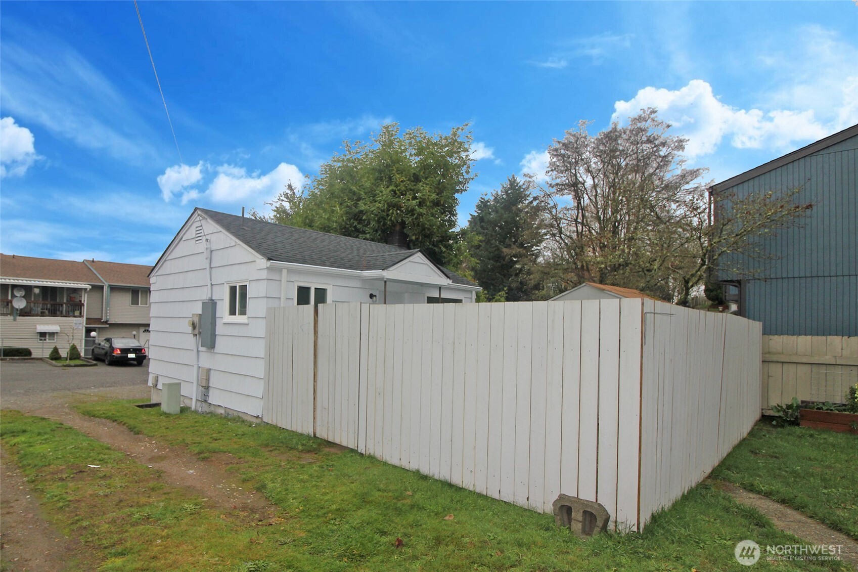 3119 Bridgeport Way Property Photo 19