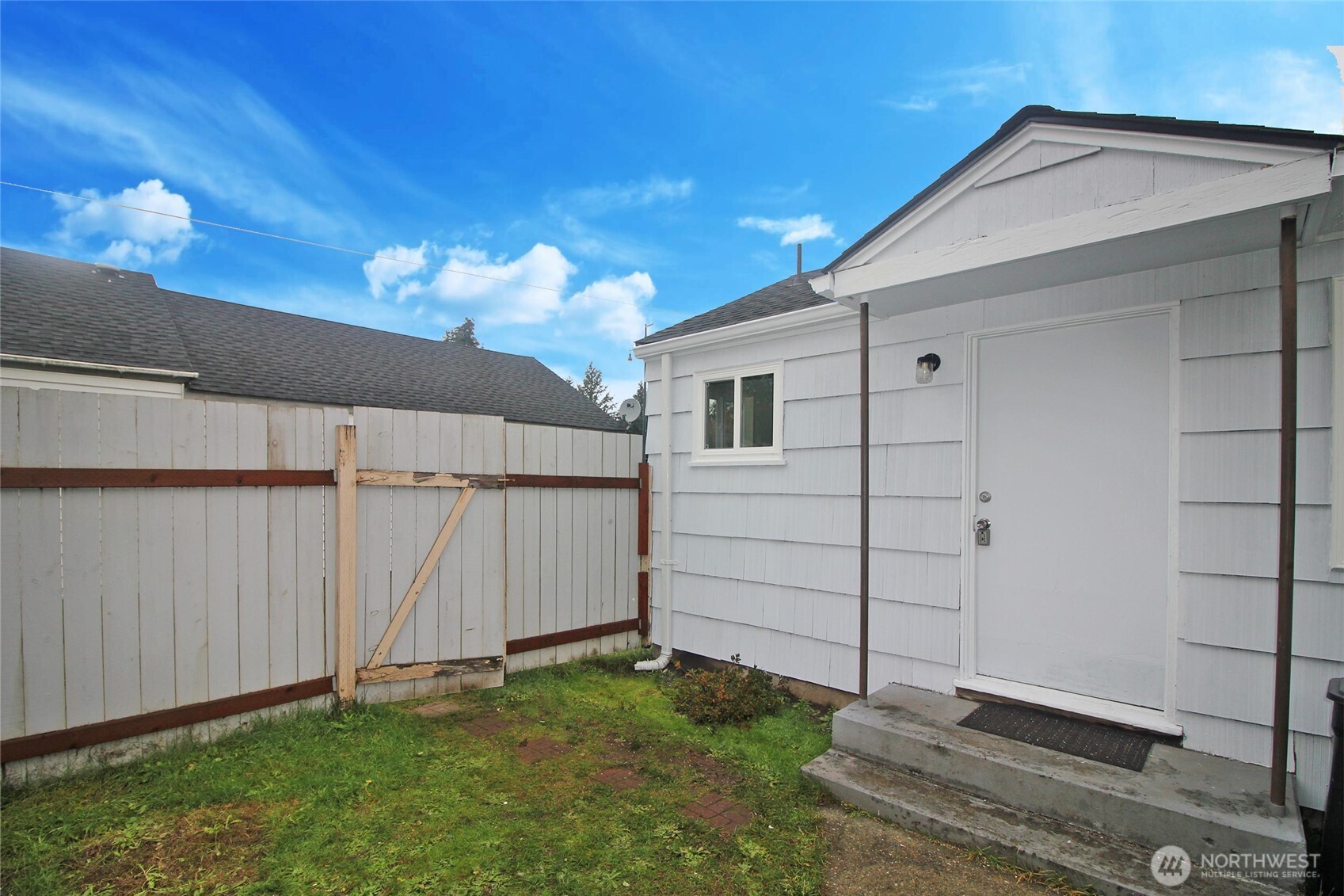 3119 Bridgeport Way Property Photo 20