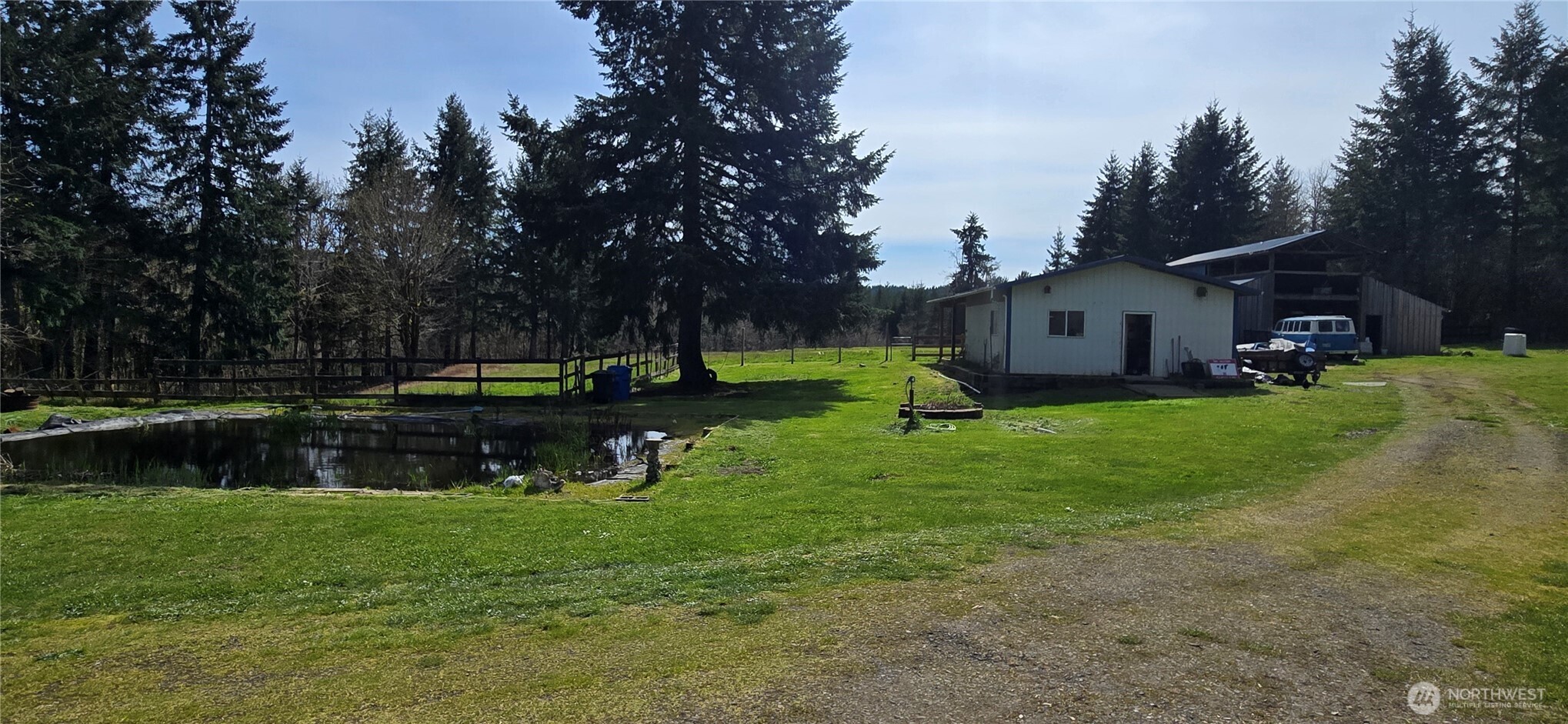 123 Barton Road Property Photo 4
