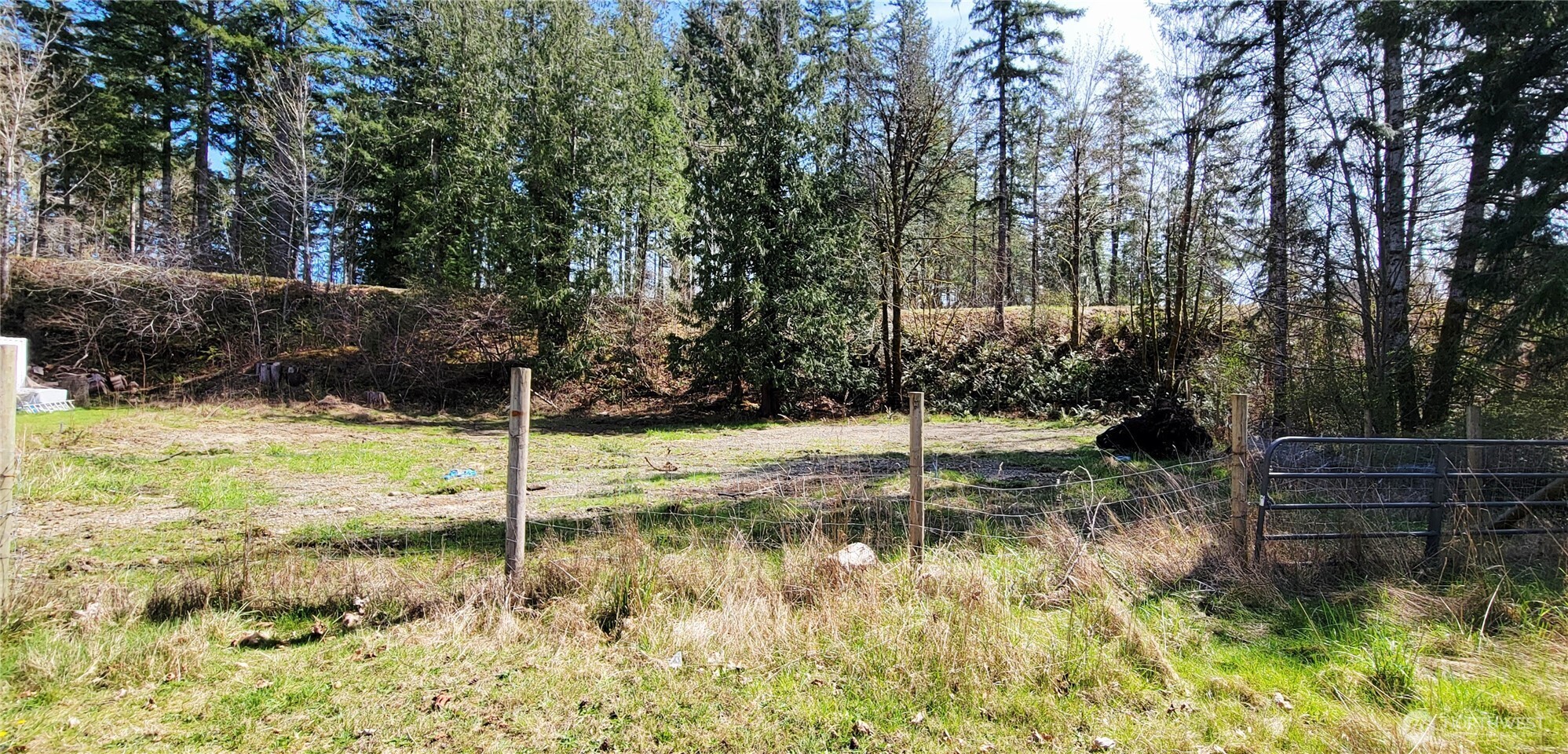 50 W Alder Place Property Photo 5