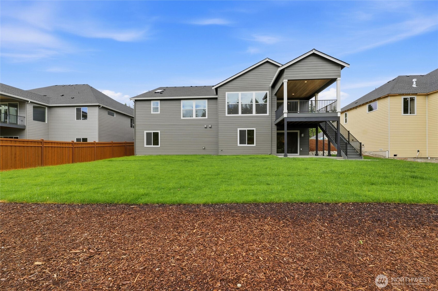 15221 210th Avenue 991 Property Photo 2