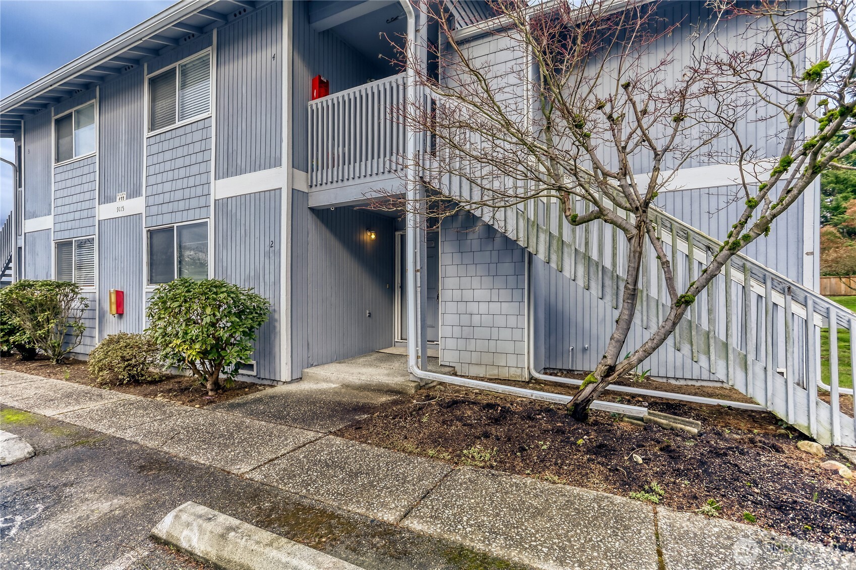 9115 1st Place 2 Property Photo 12