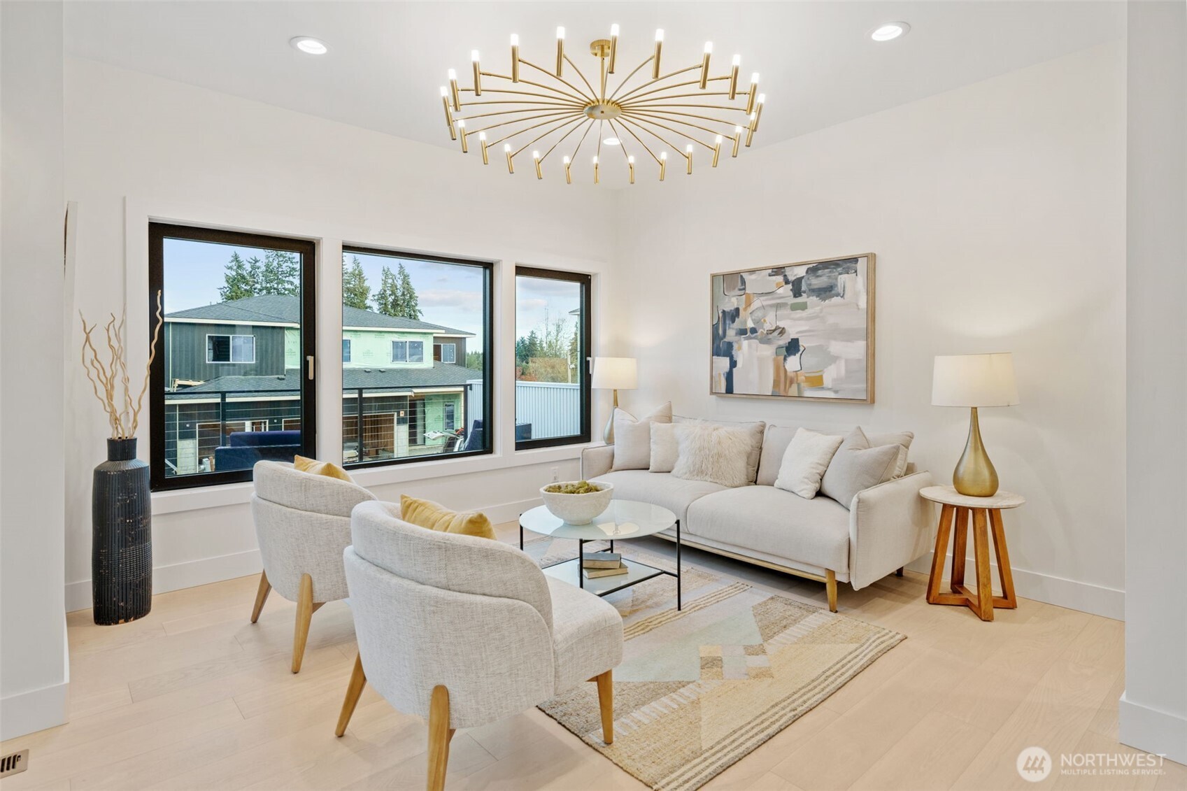 15908 12th Place Property Photo 11