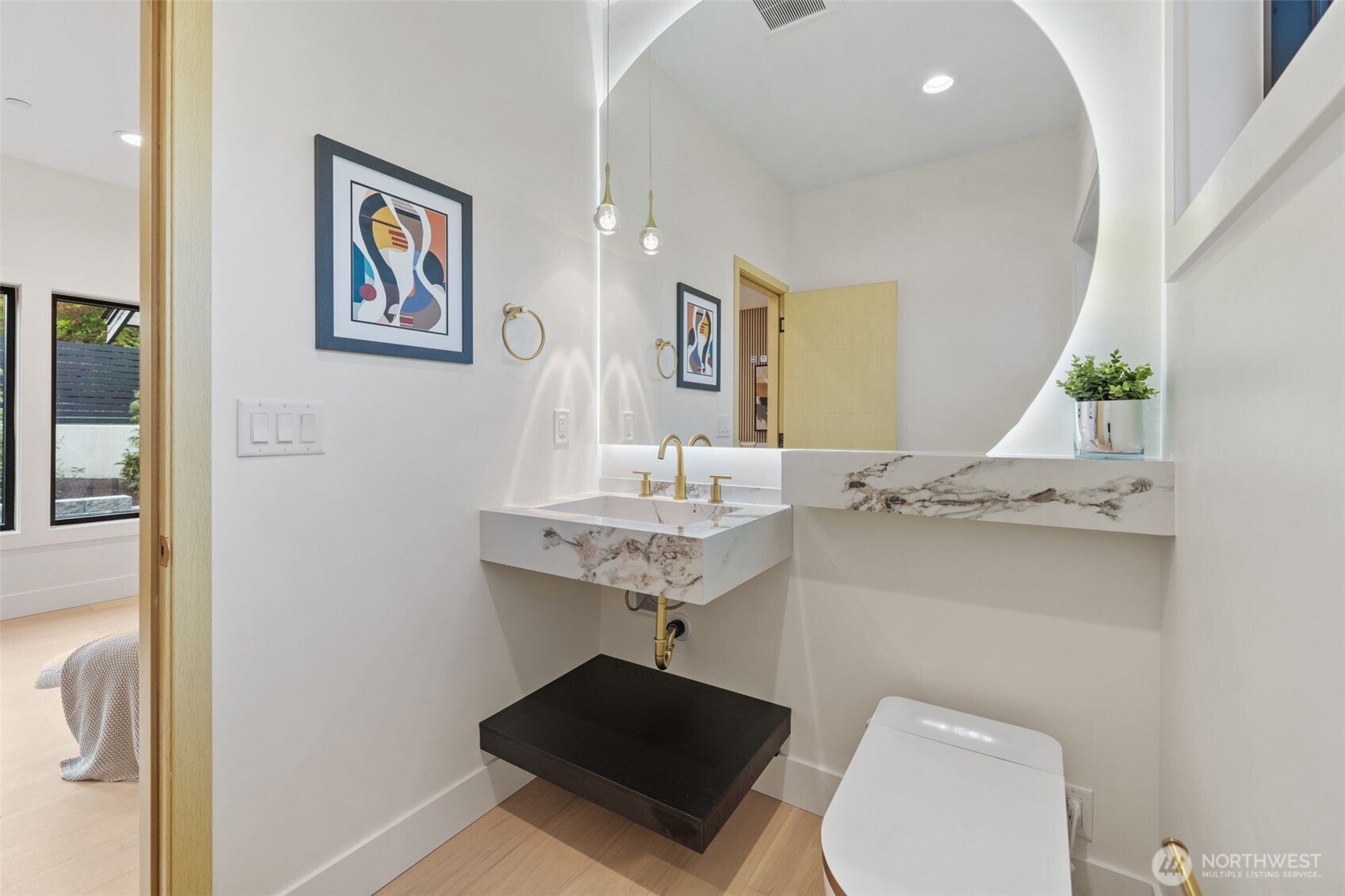 15908 12th Place Property Photo 18