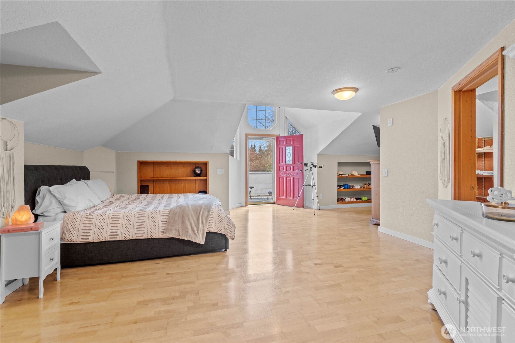 357 N Sylvia Street Property Photo 26