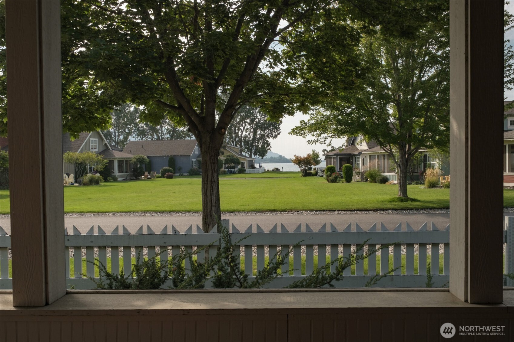 101 Flip Flop Lane Property Photo 7