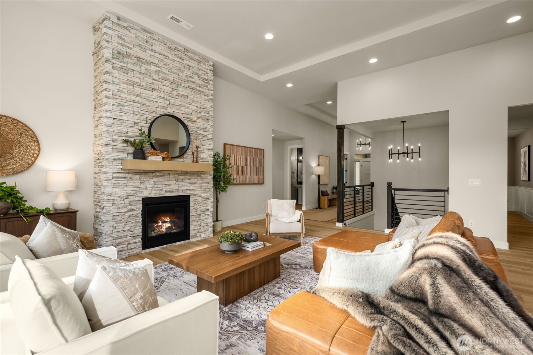 14827 210th Place 1488 Property Photo 3