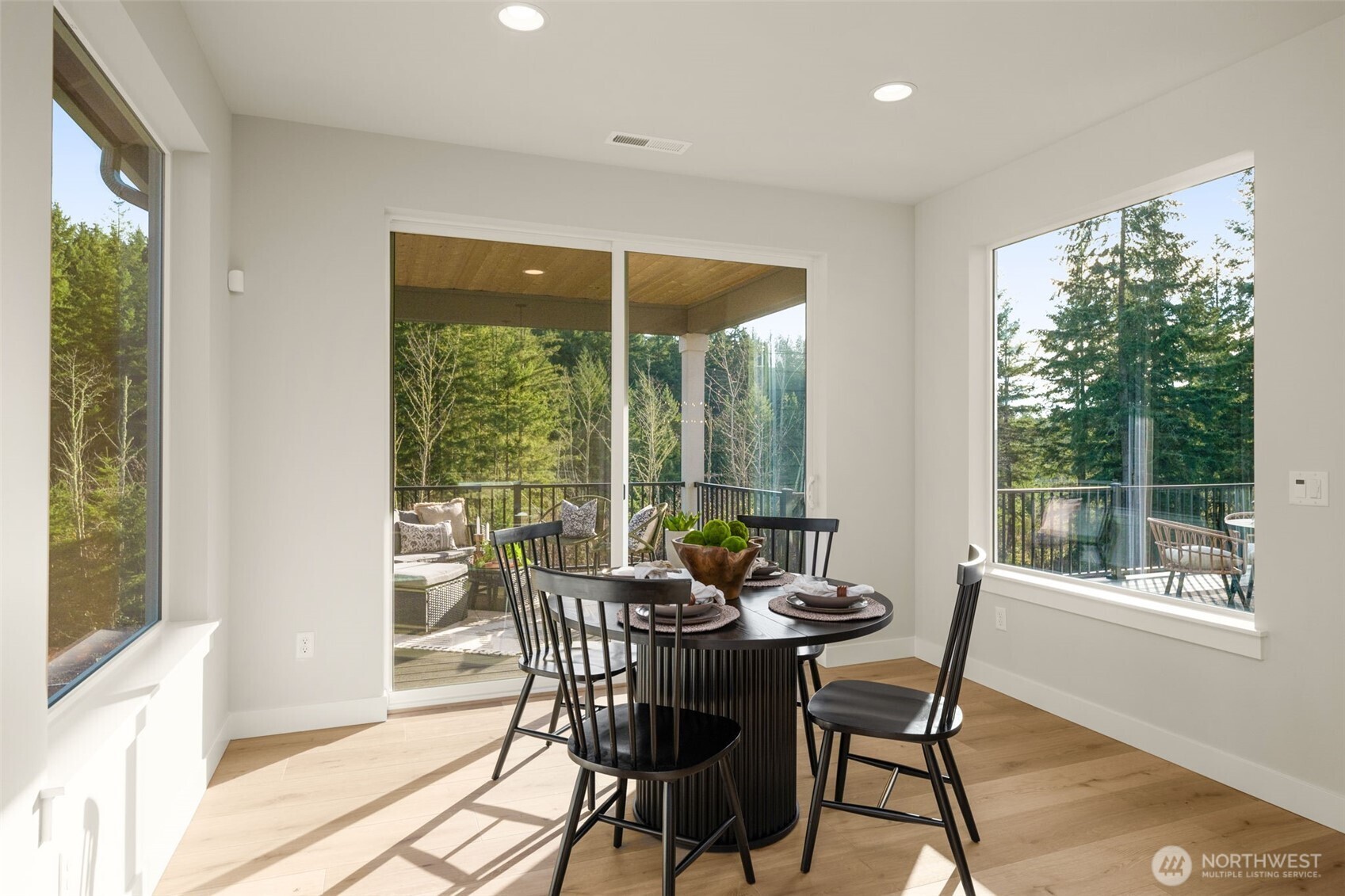 14827 210th Place 1488 Property Photo 13