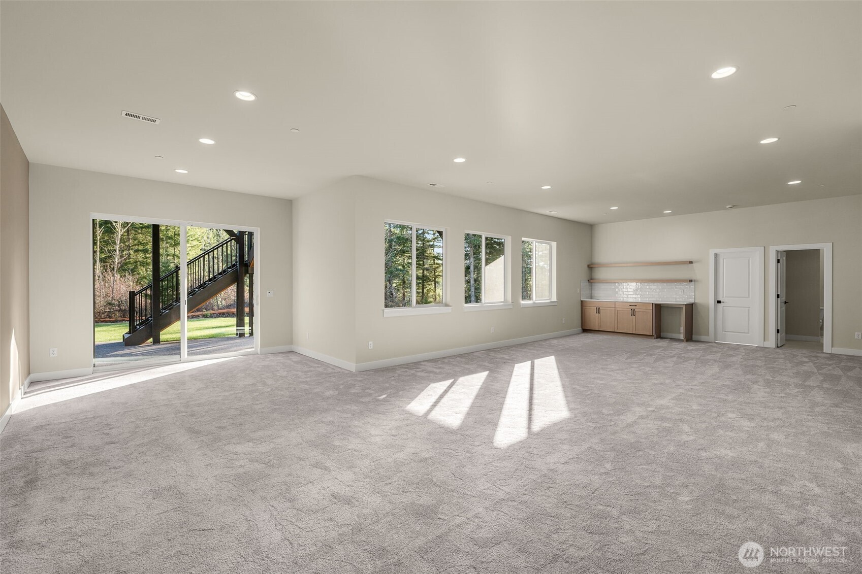 14827 210th Place 1488 Property Photo 28